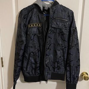 Men’s Navy Camouflage Zipper Jacket (Small)